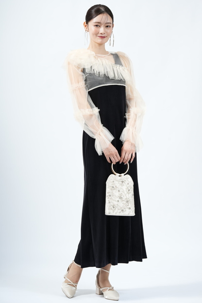 冬の結婚式におすすめのドレス2