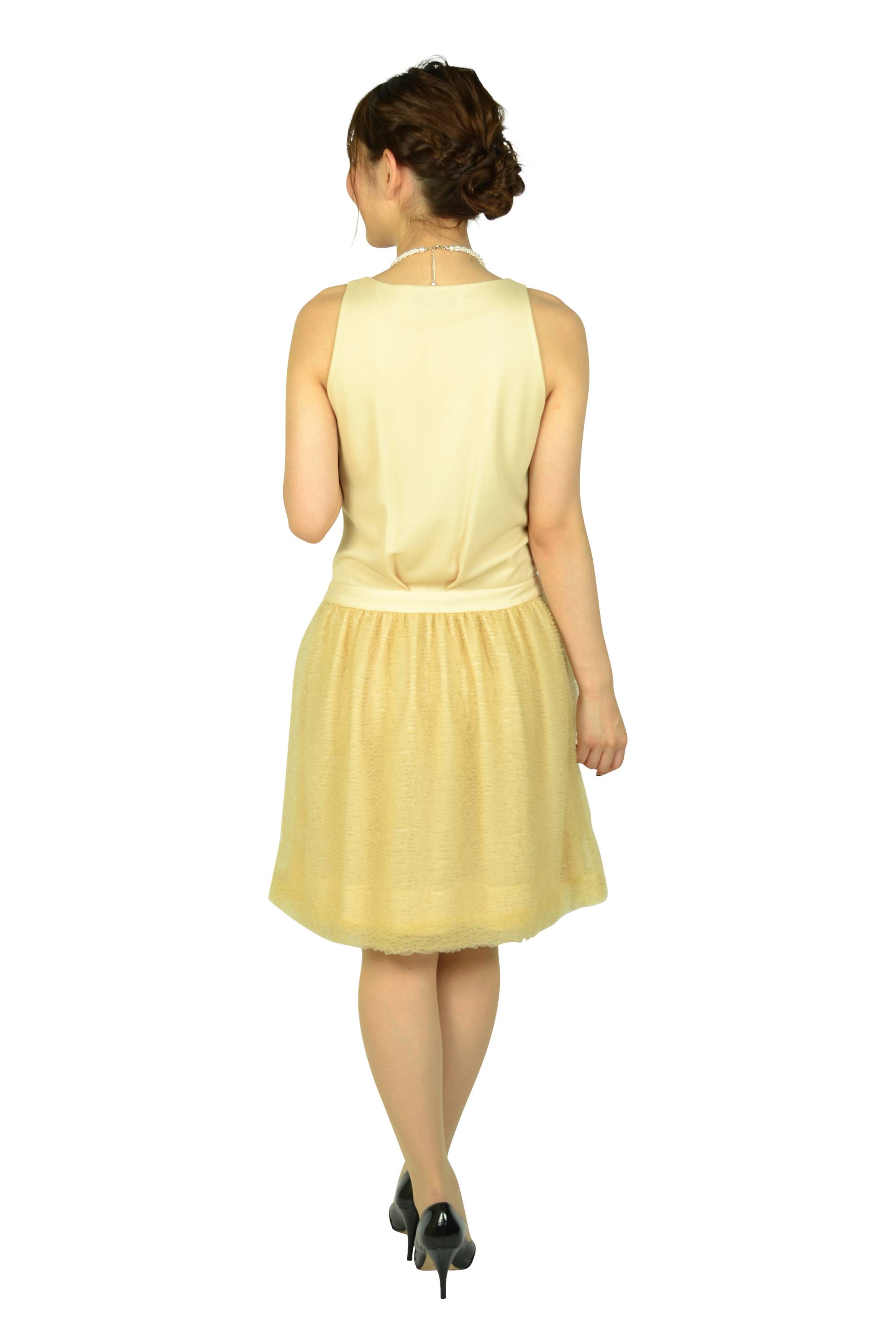 クリーム切り替えドレス