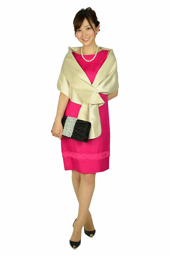 フューシャピンクシンプルドレス