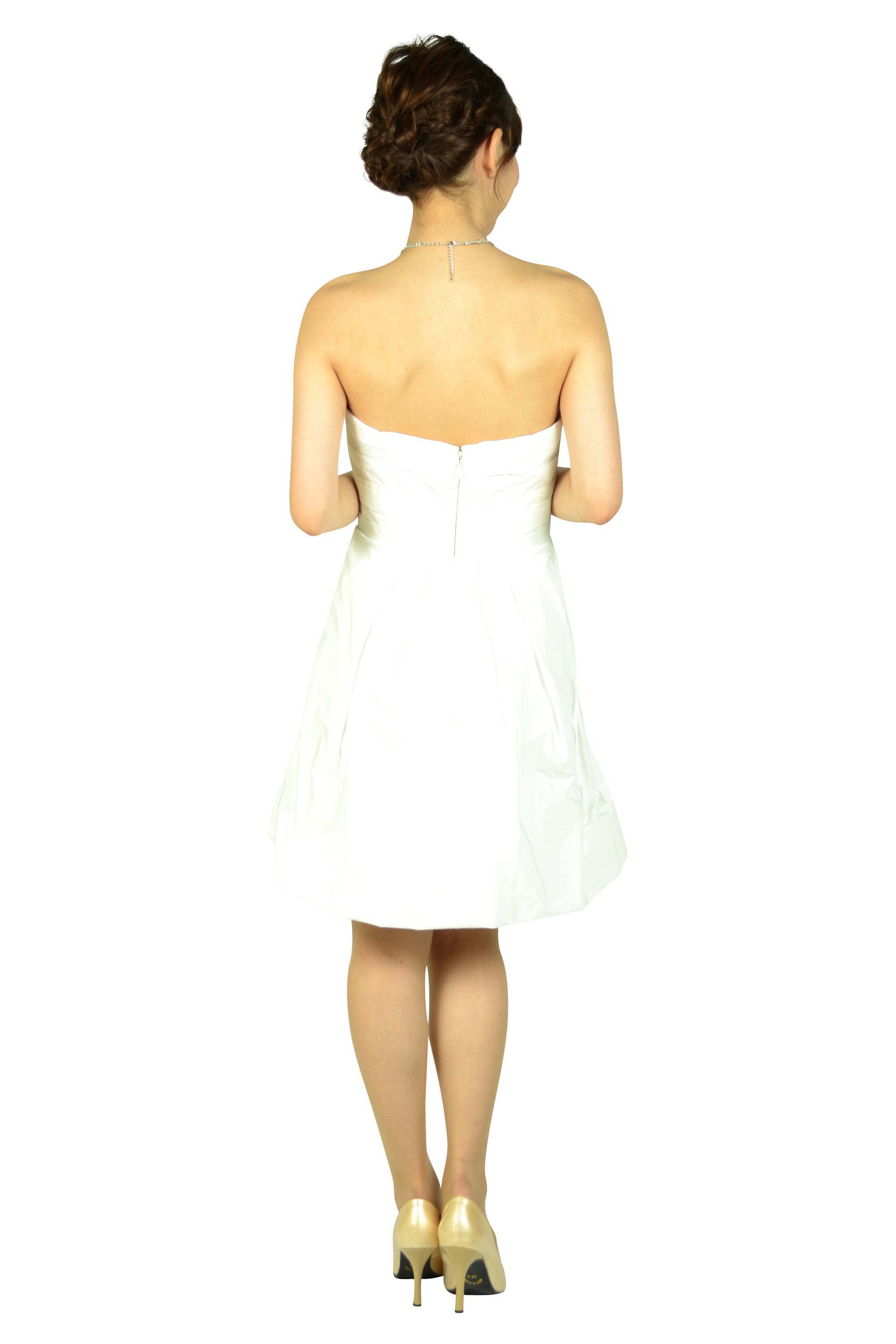 ホワイトシンプルベアミニドレス