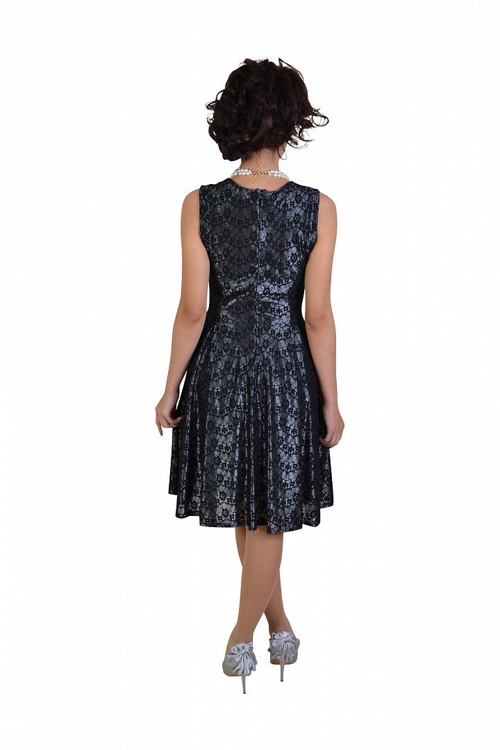 Vネック総レースドレス