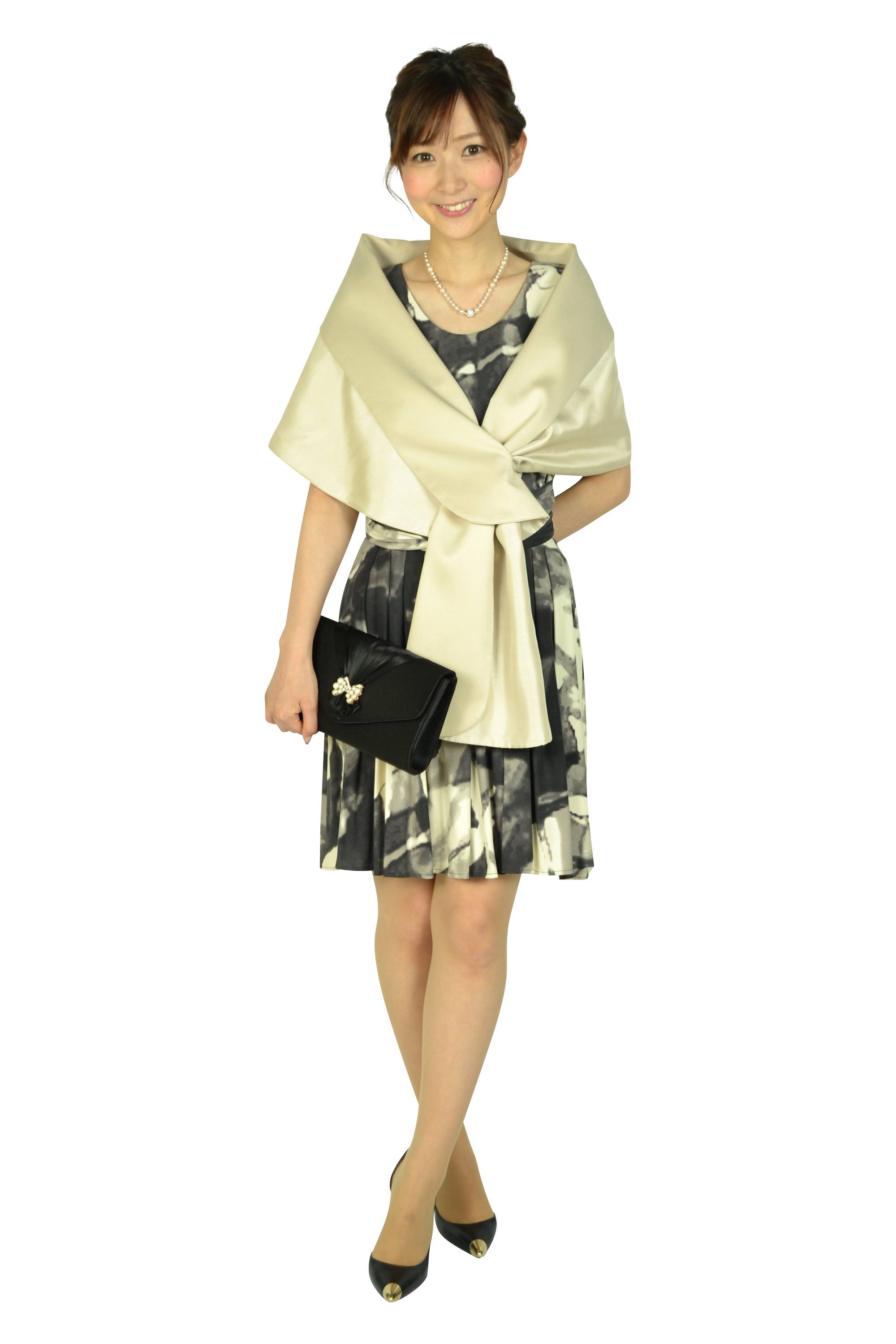 グレー柄プリーツシルクドレス