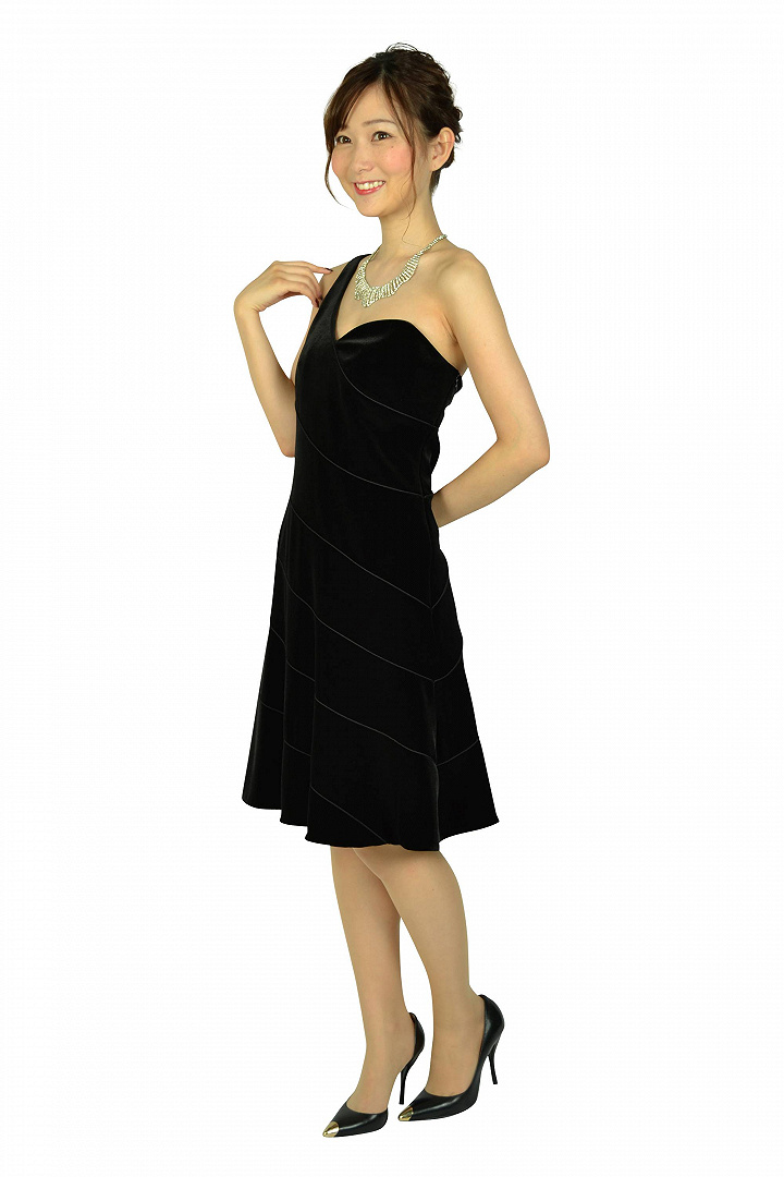 ブラックワンショルダードレス