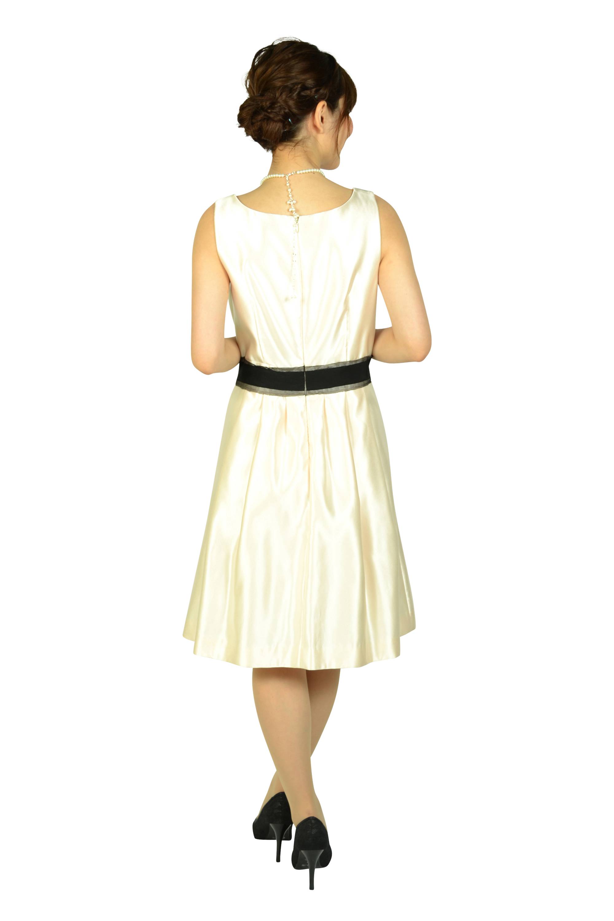 ライトピンクウエストリボンドレス