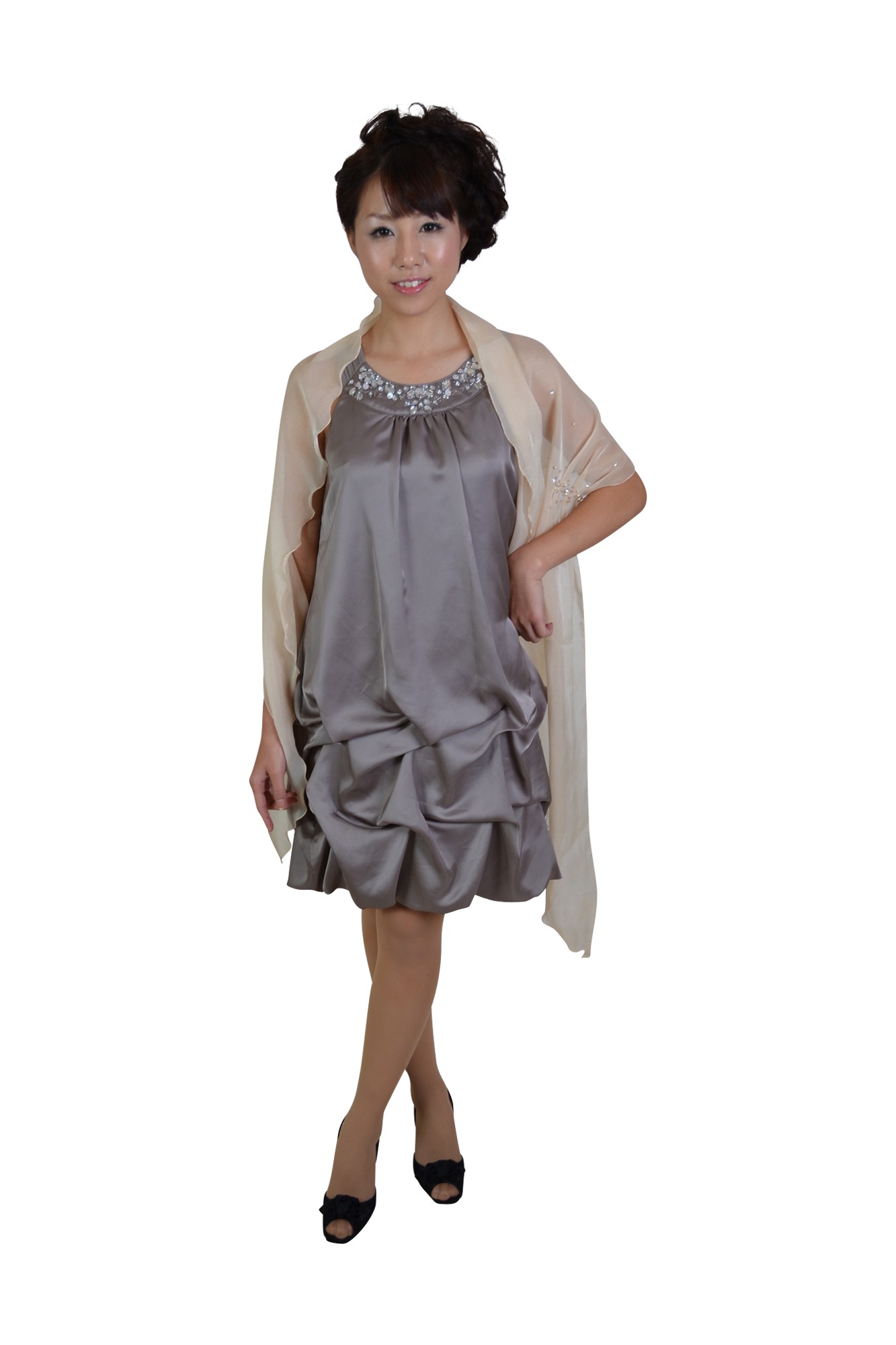 スパンコール付きクリームショール