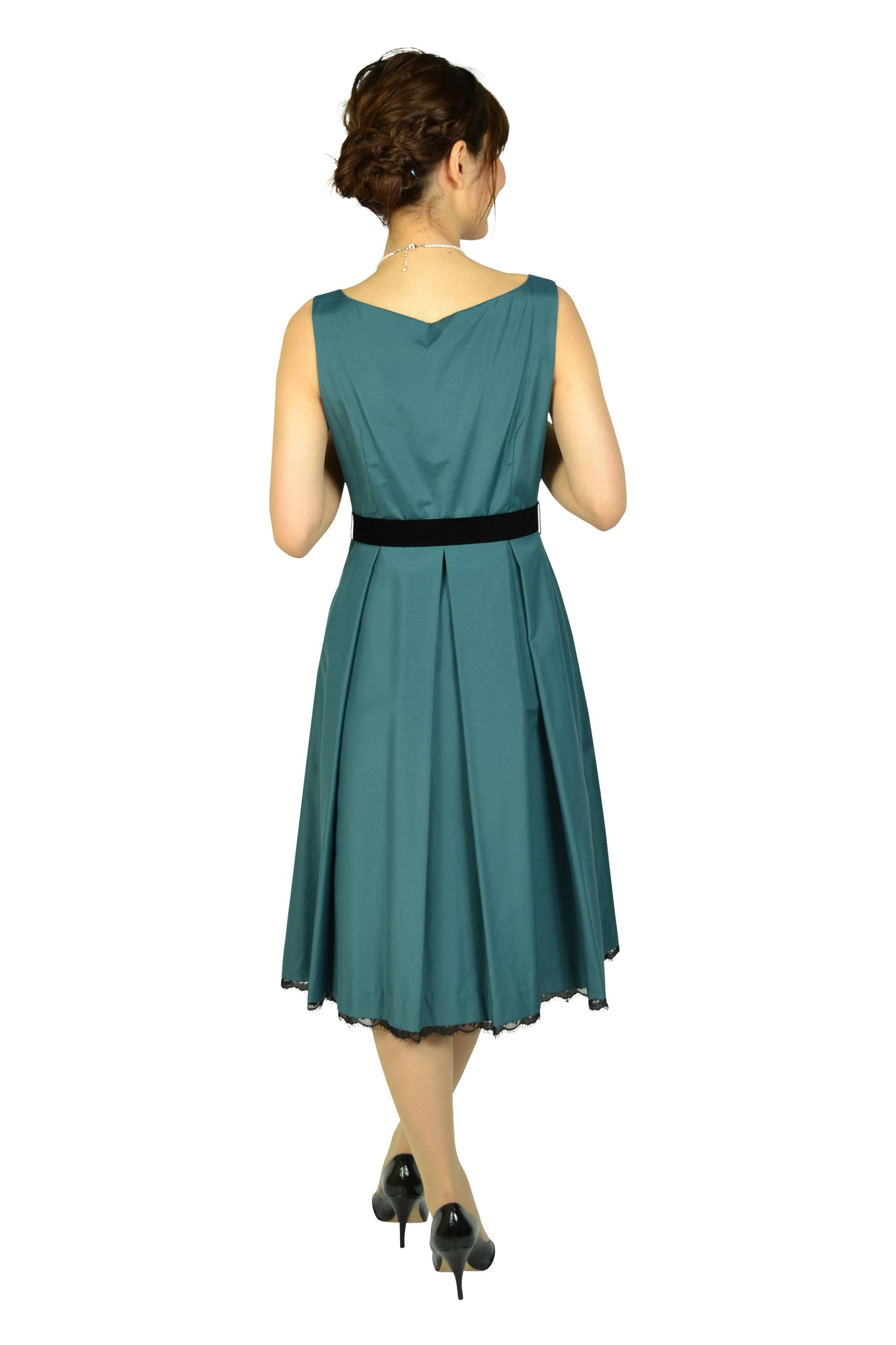 モスグリーン胸元レースドレス