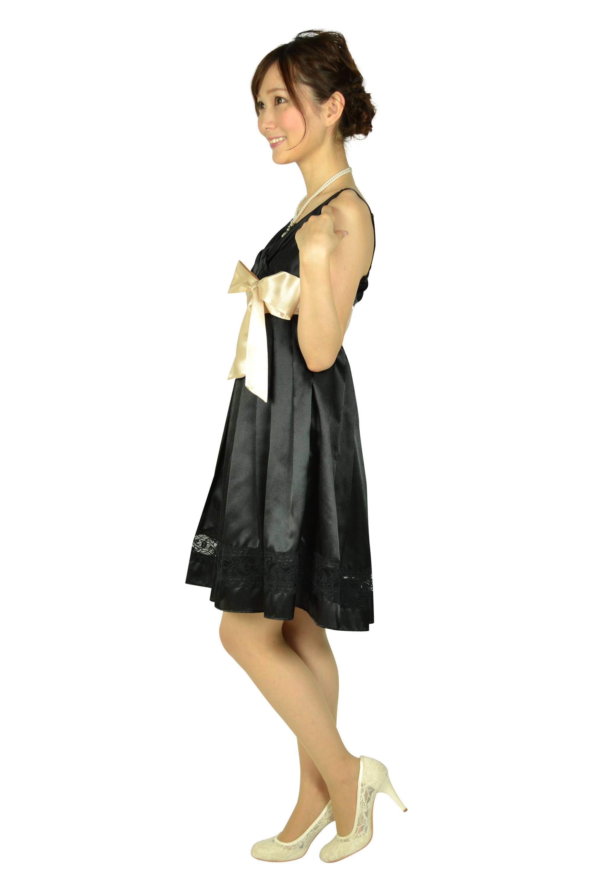 ASHILL ブラック光沢ウエストリボンドレス (SS〜M) をレンタル