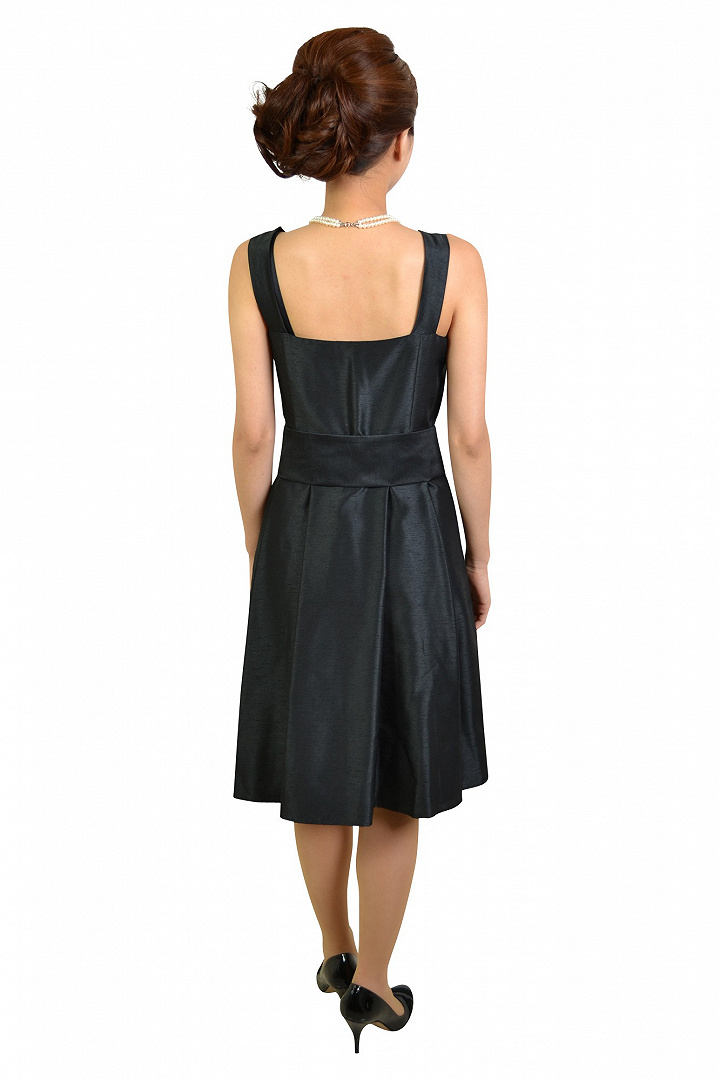 ブラックリボンドレス