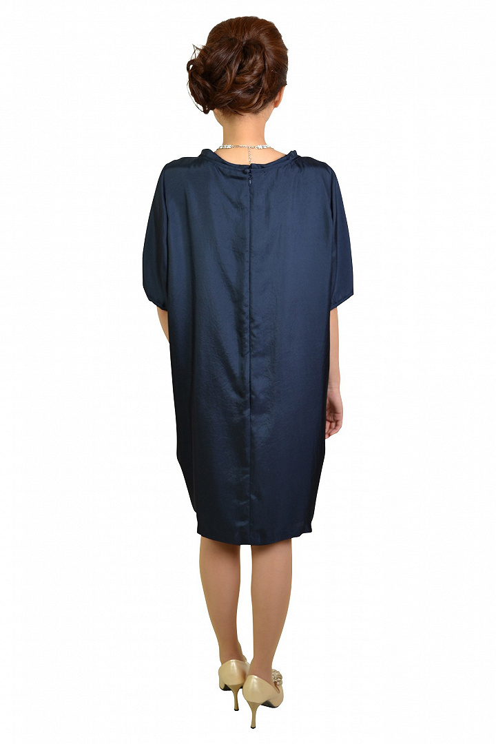 ゆったりネイビーカラードレス