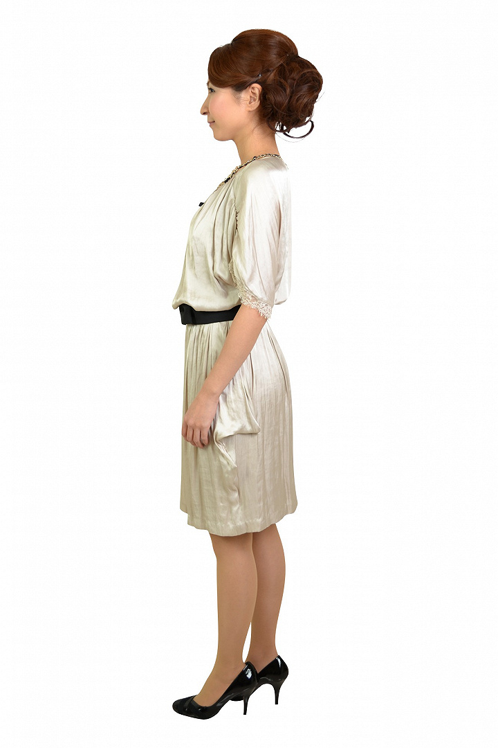 5分そでシルバードレス