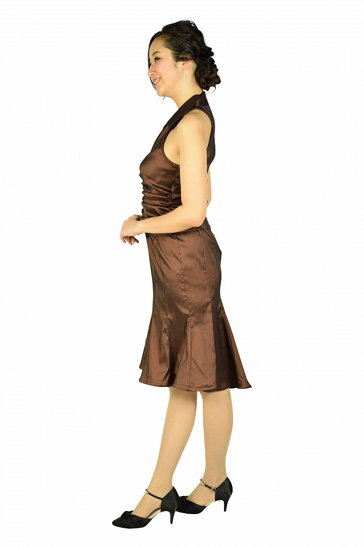 ブラウン襟付きマーメードドレス