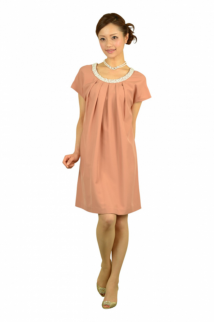Clear Impression サーモンピンクミニ袖ドレスをレンタル 結婚式パーティーのドレスレンタルはおしゃれコンシャス Clear Impression サーモンピンクミニ袖ドレスをレンタル 結婚式パーティーのドレスレンタルはおしゃれコンシャス