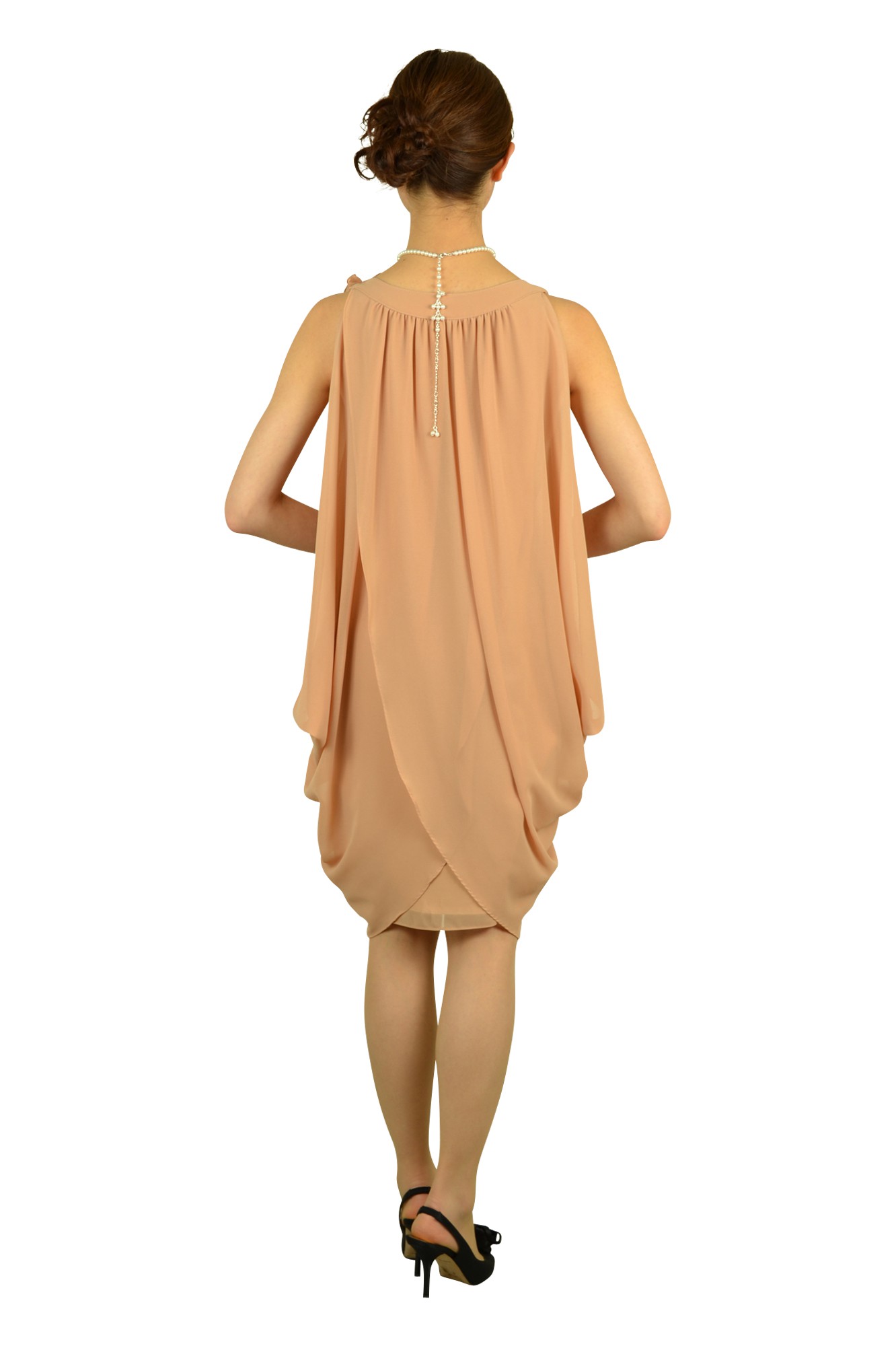 ピンクローズドレス