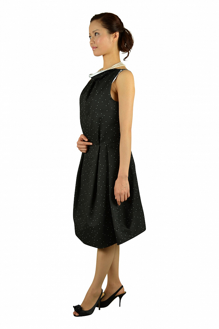ブラックドットドレス
