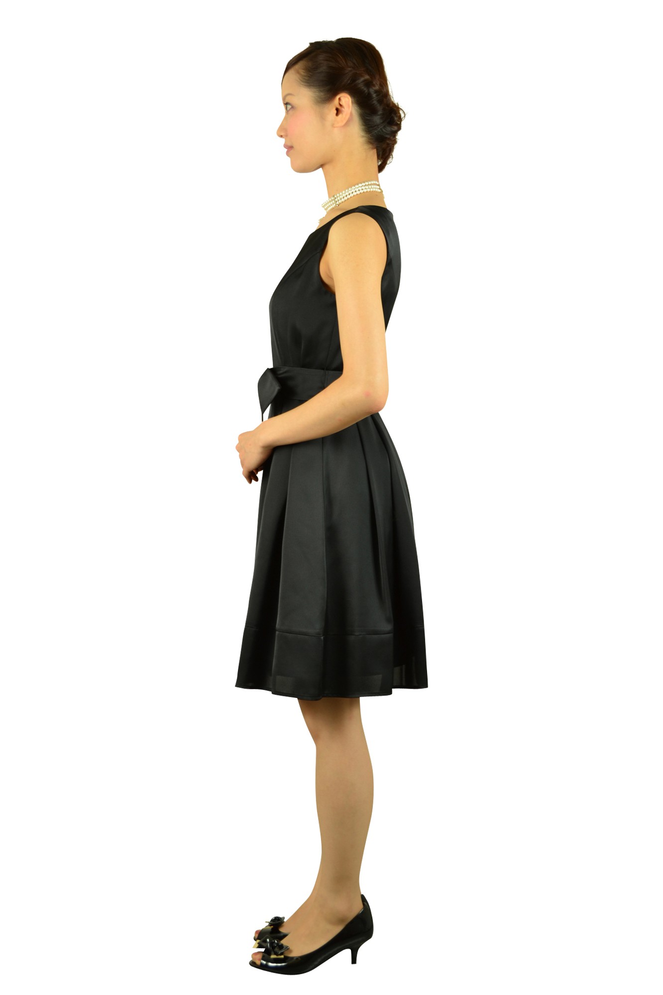 ブラック光沢リボンドレス