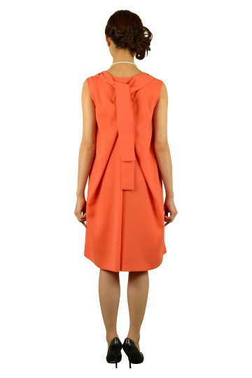 シンプルオレンジドレス