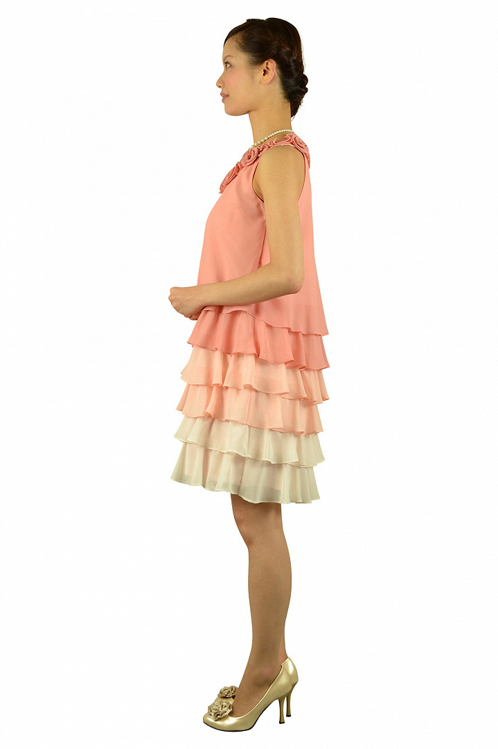 ピンクグラデーションドレス