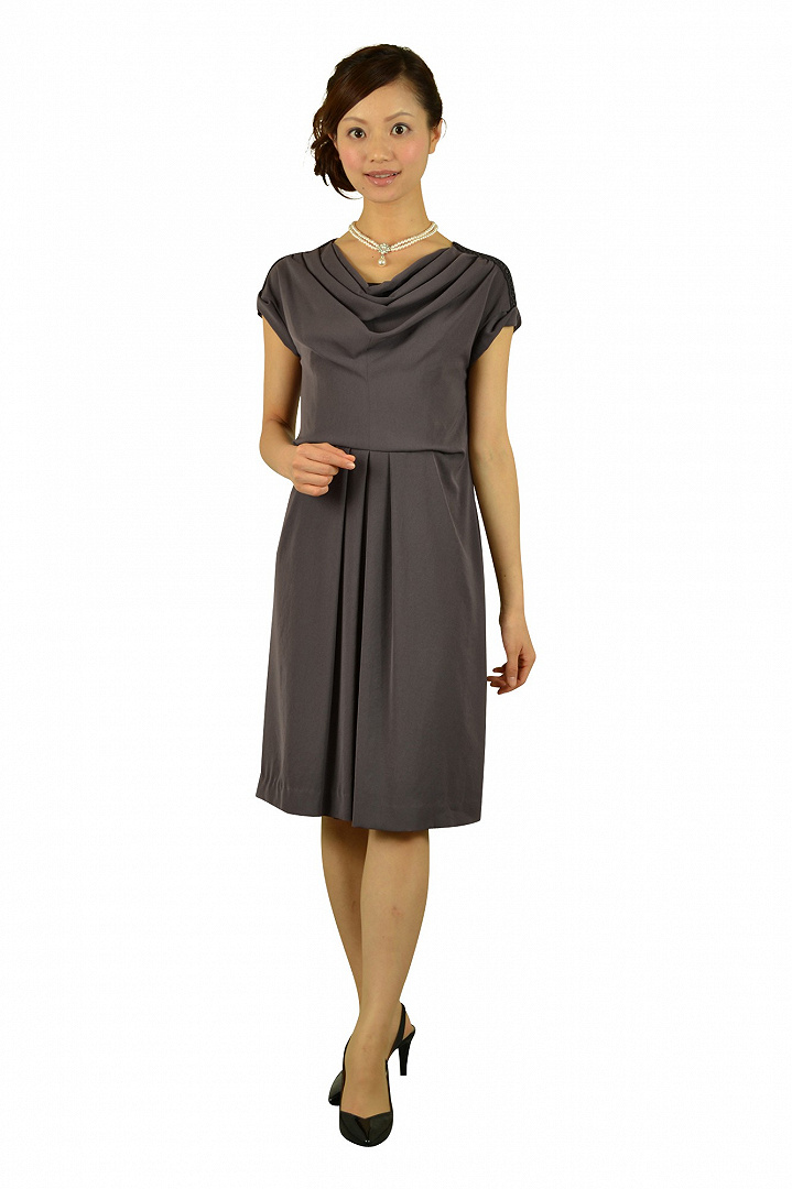 United Arrows ブラウングレーゆったりドレス M L をレンタル 結婚式パーティーのドレスレンタルはおしゃれコンシャス United Arrows ブラウングレーゆったりドレス M L をレンタル 結婚式パーティーのドレスレンタルはおしゃれコンシャス