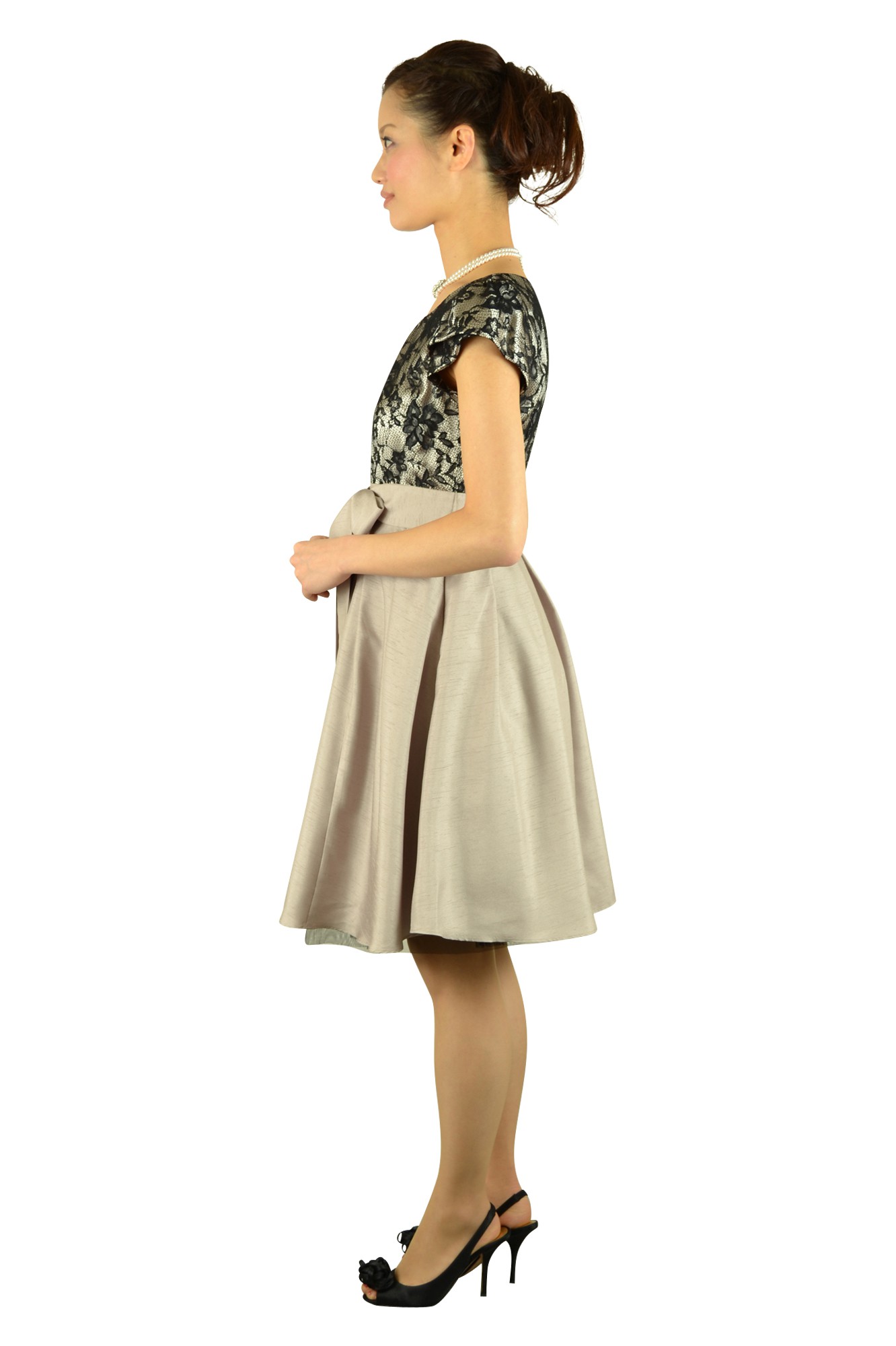 異素材MIXベージュスカートドレス