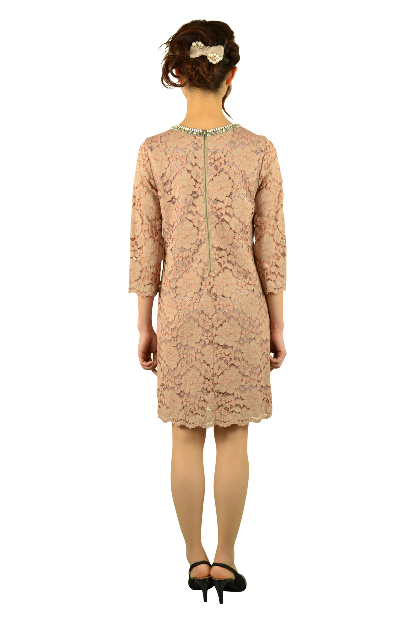 総レース7分袖ベージュドレス