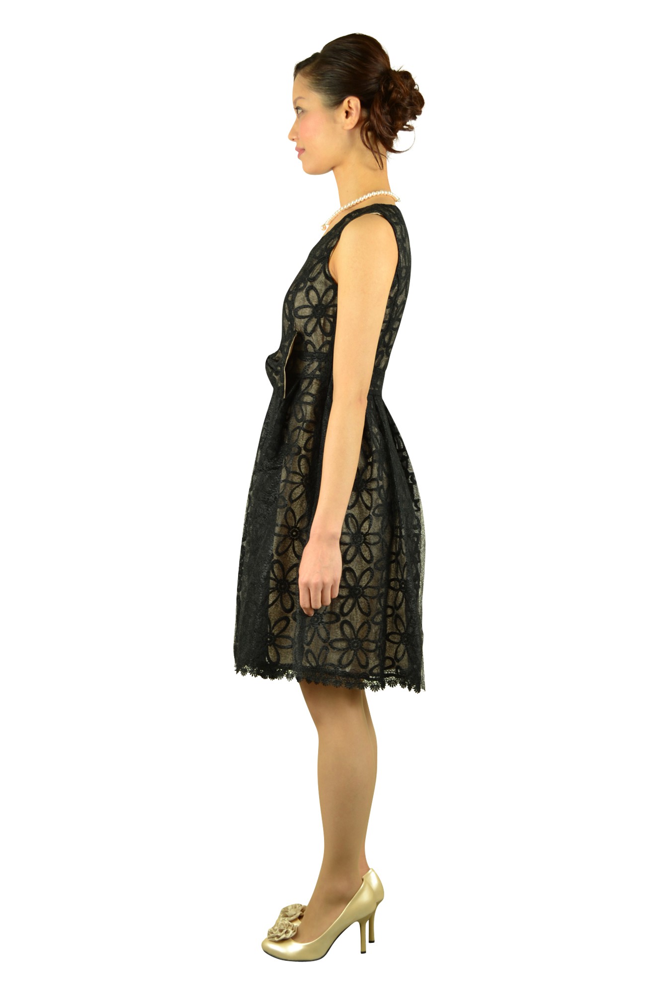 フラワーブラックドレス