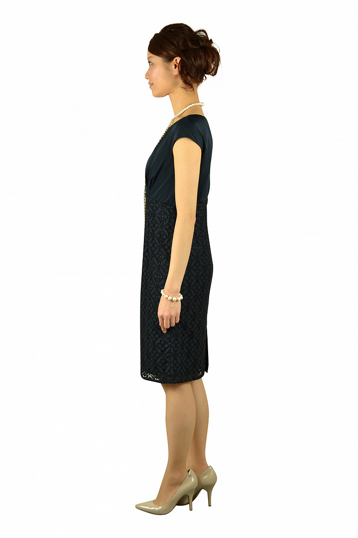 サテン×レース切り替えネイビードレス