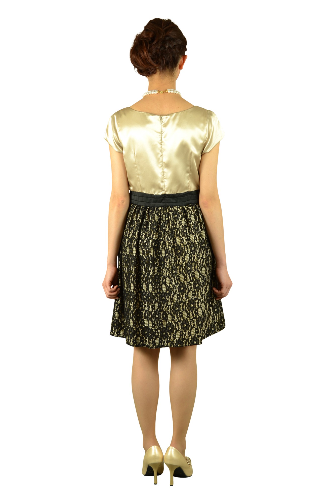 ミニ袖シャンパンレースドレス