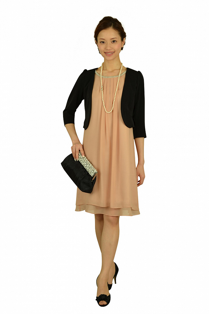 ピンクベージュゆったりドレス