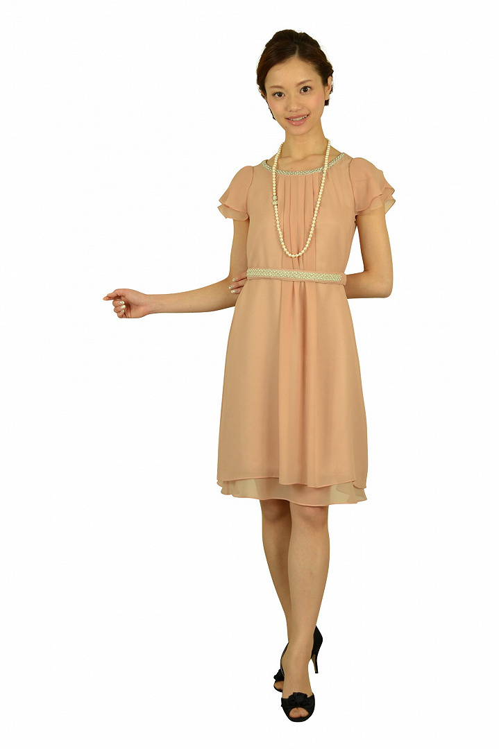 ピンクベージュゆったりドレス