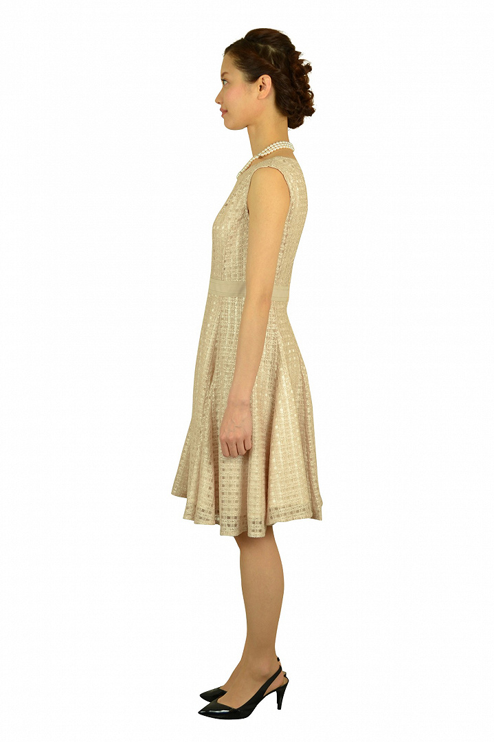 上品格子ベージュドレス