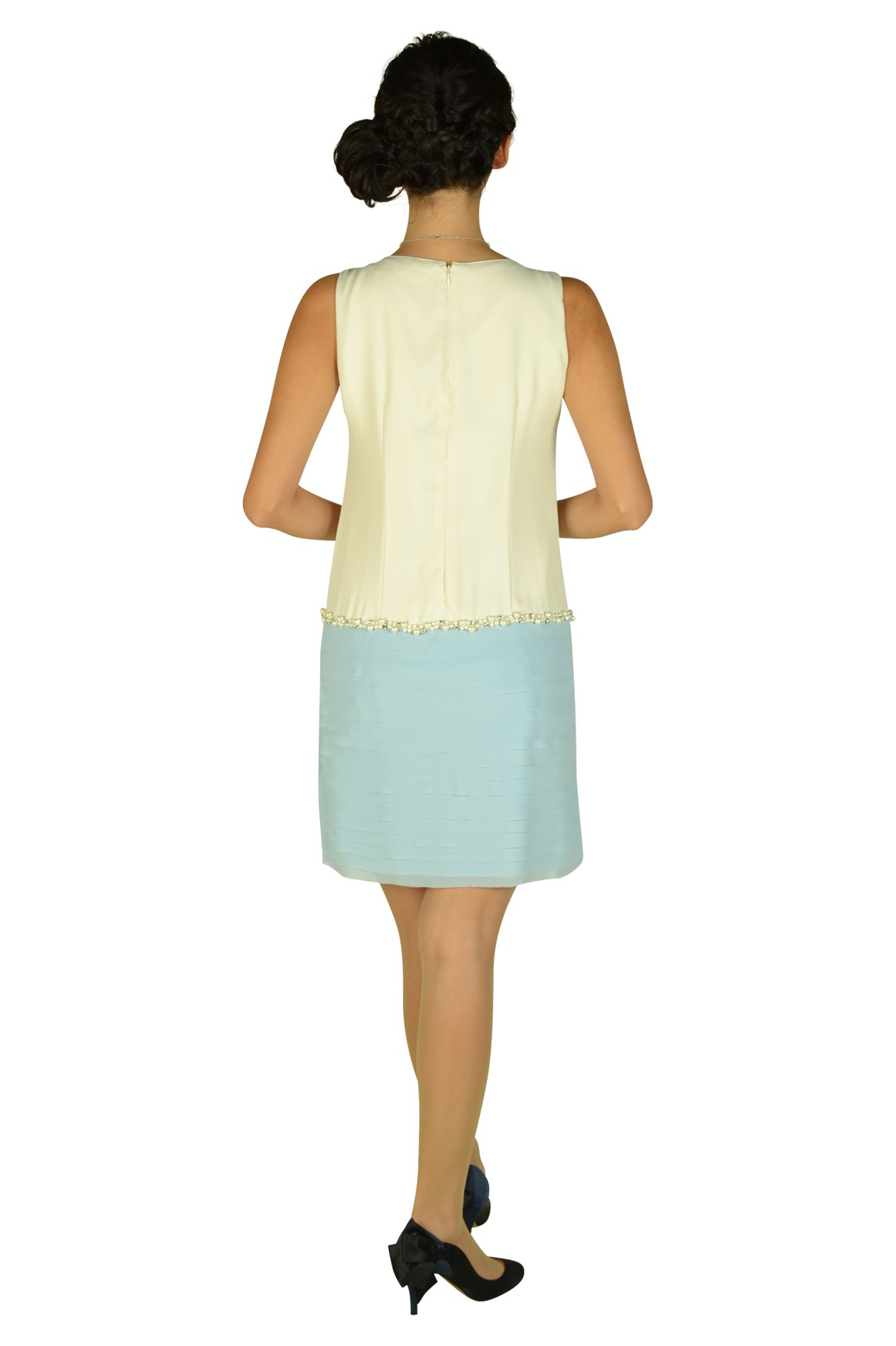 アイボリー×ブルーティアードドレス