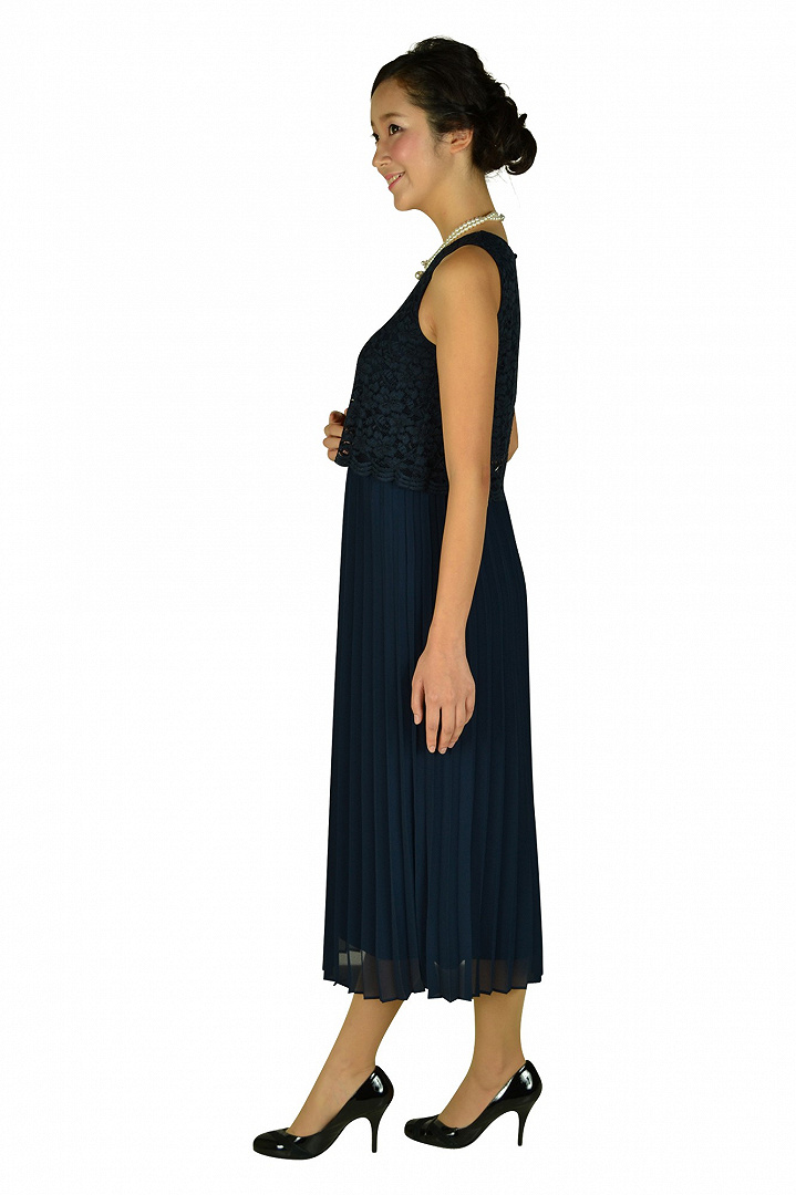 ミディ丈プリーツネイビードレス