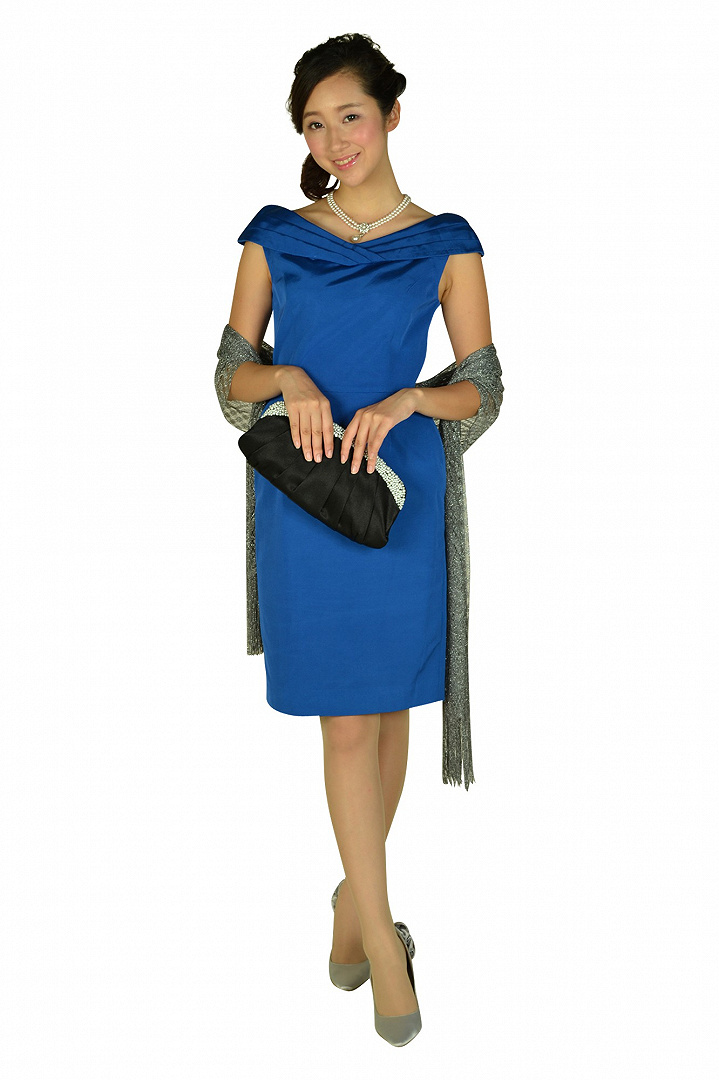 オフショルダーブルードレス