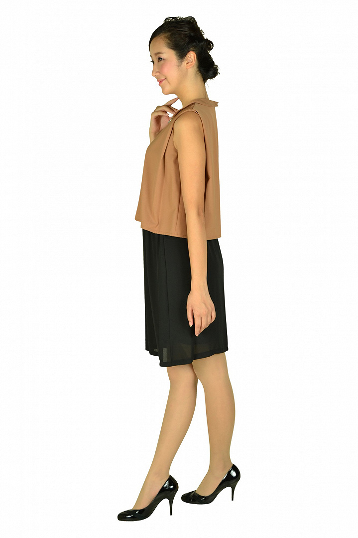 襟付きキャメルバイカラードレス