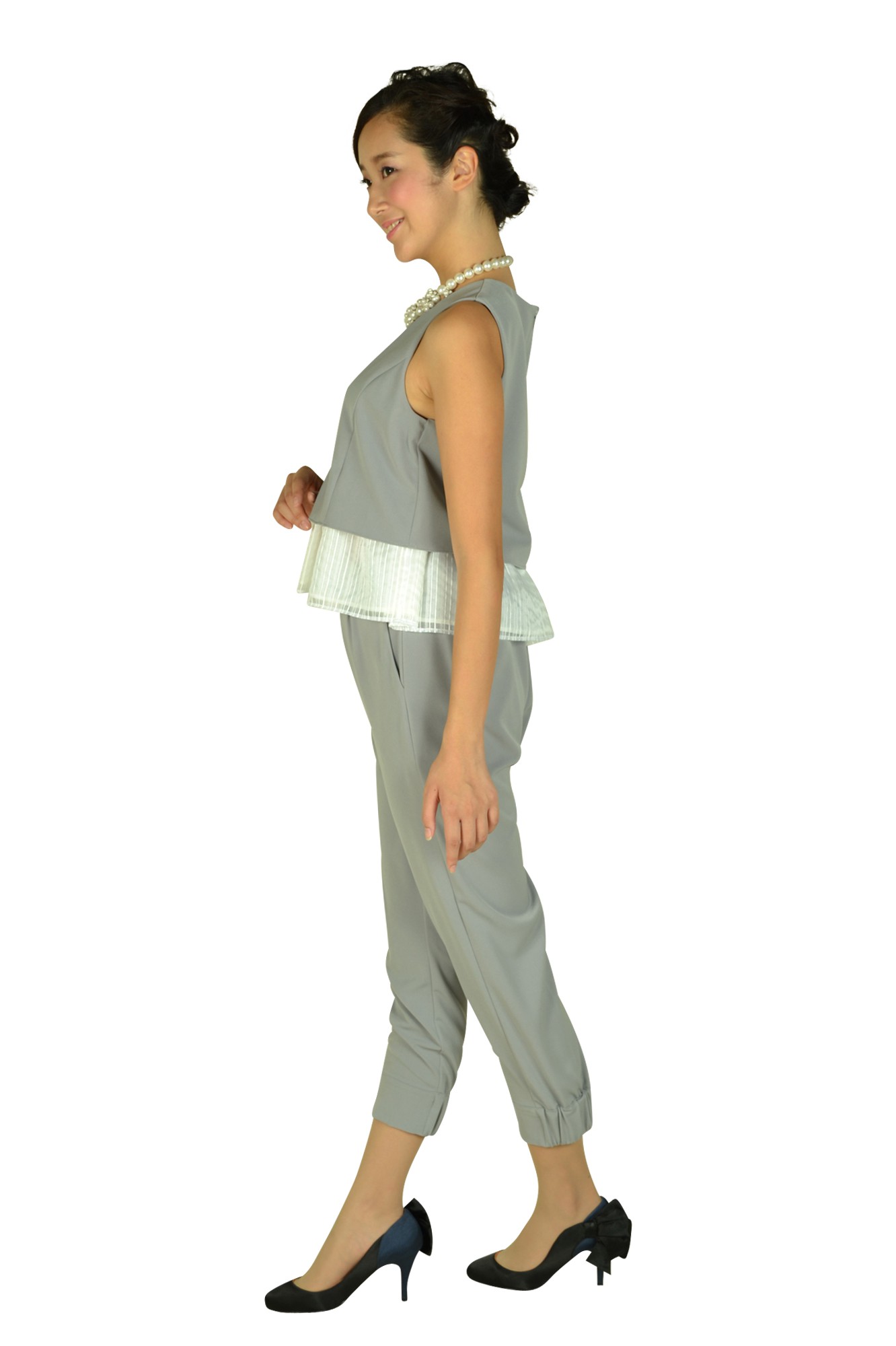 ぺプラムグレーパンツドレス