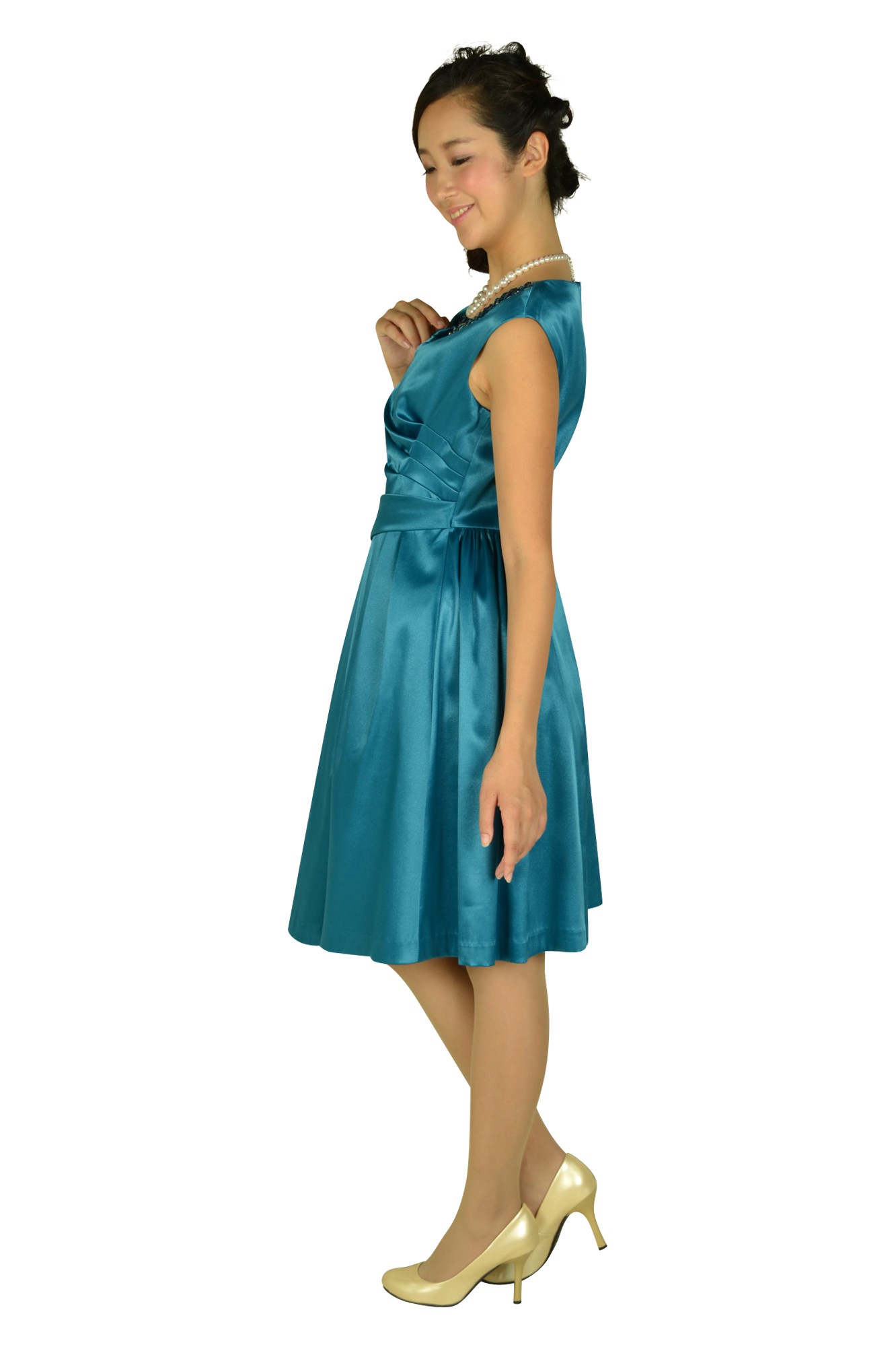 ラメ素材セルリアンブルービジュドレス