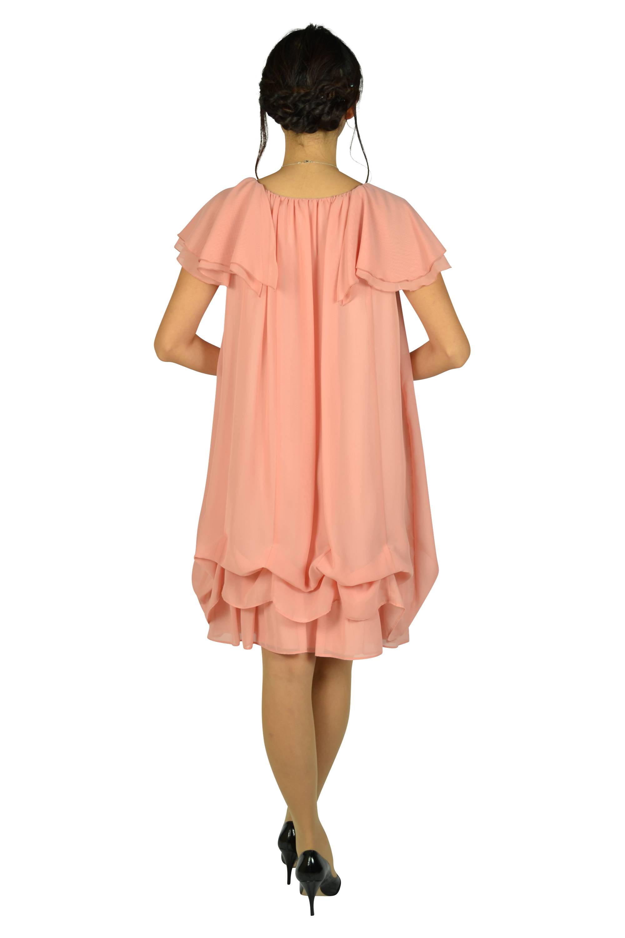 ゆったりAラインピンクドレス