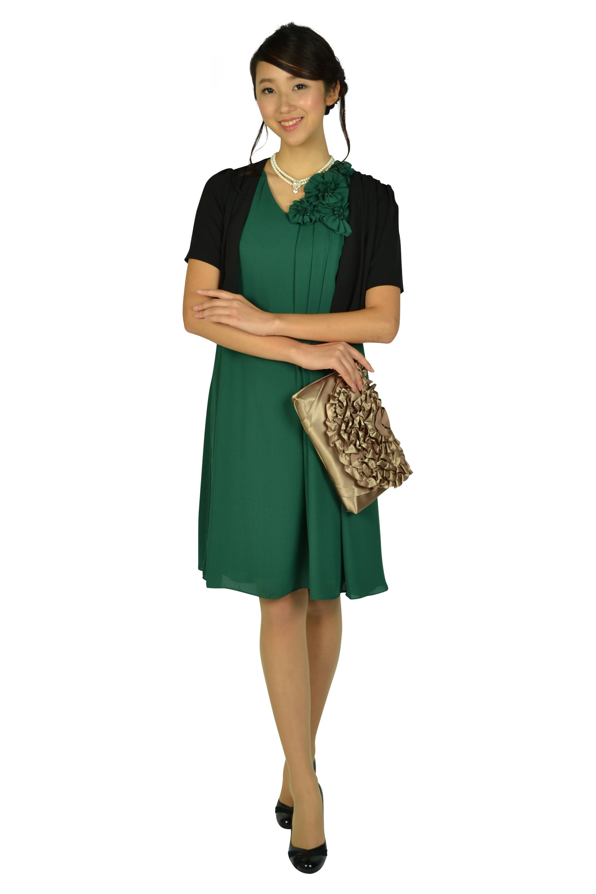 ブローチモチーフ2連ゴールドネックレス