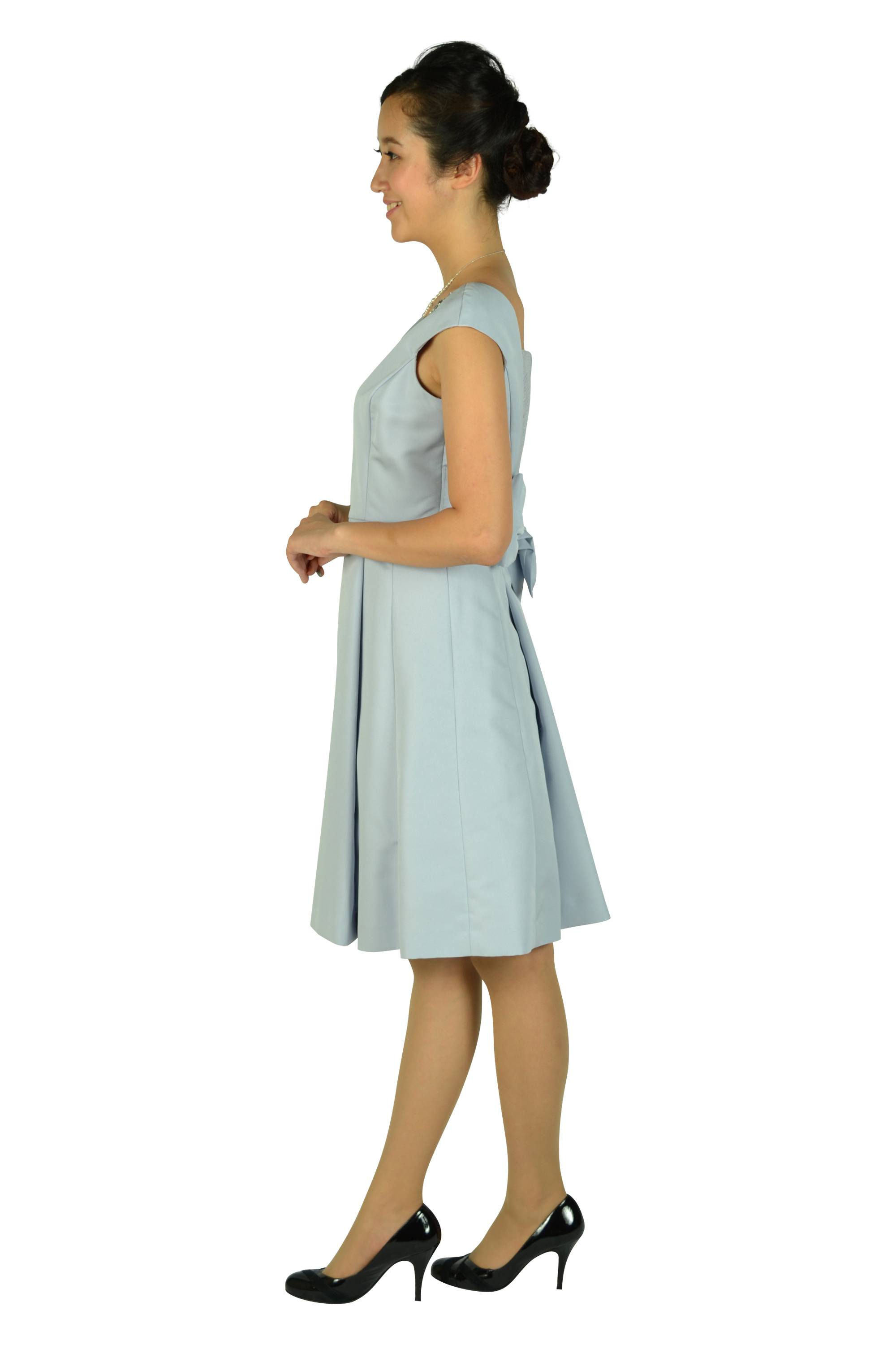 華やかビジュライトブルードレス