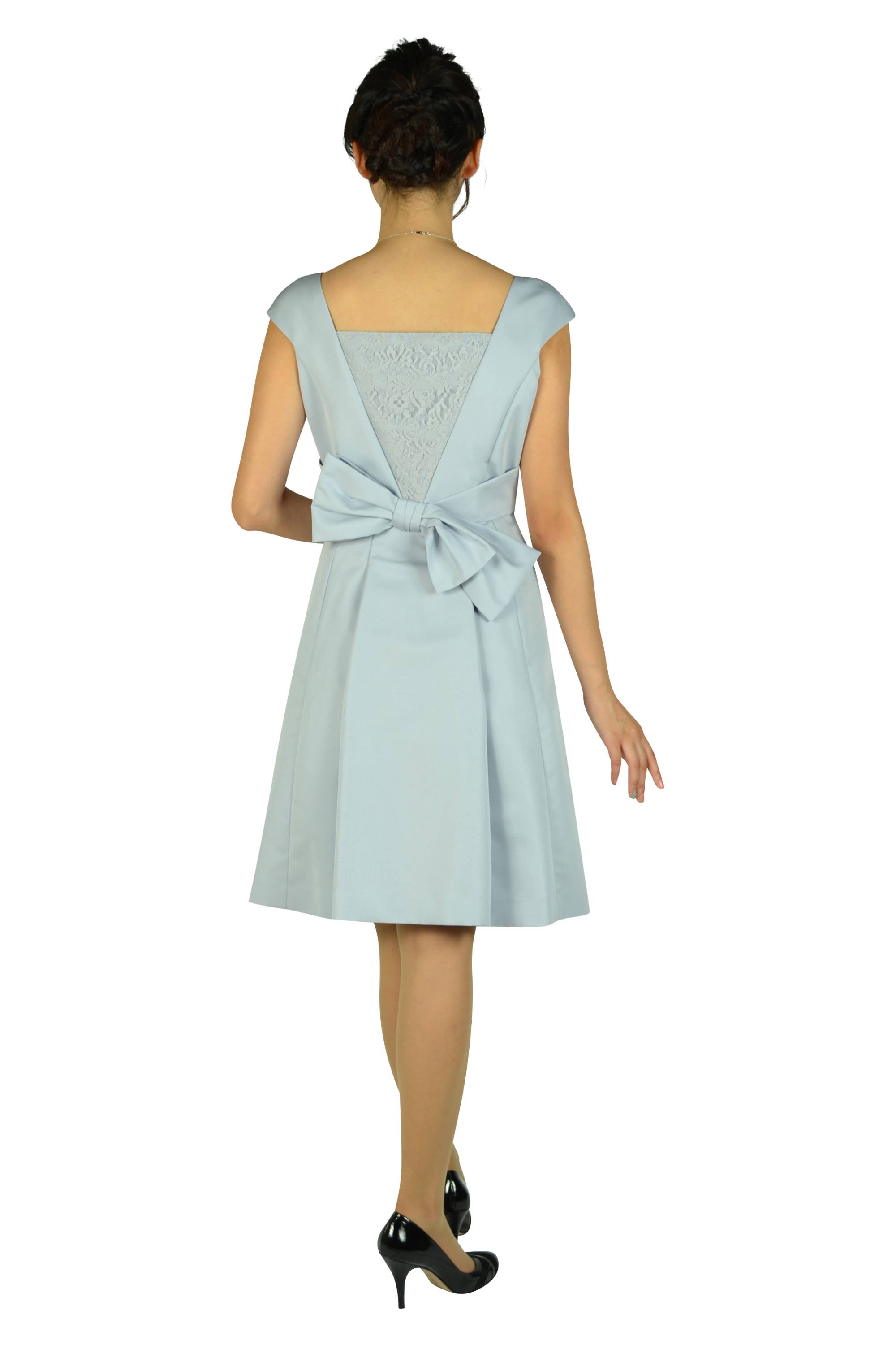 華やかビジュライトブルードレス