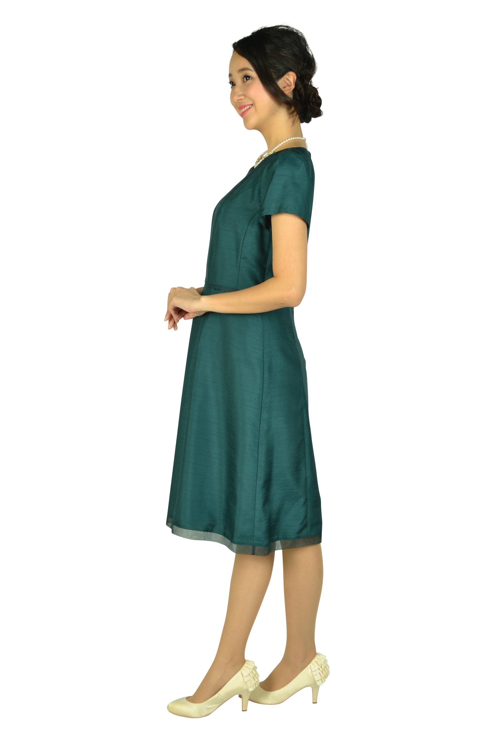 Vネックシャンタングリーンドレス