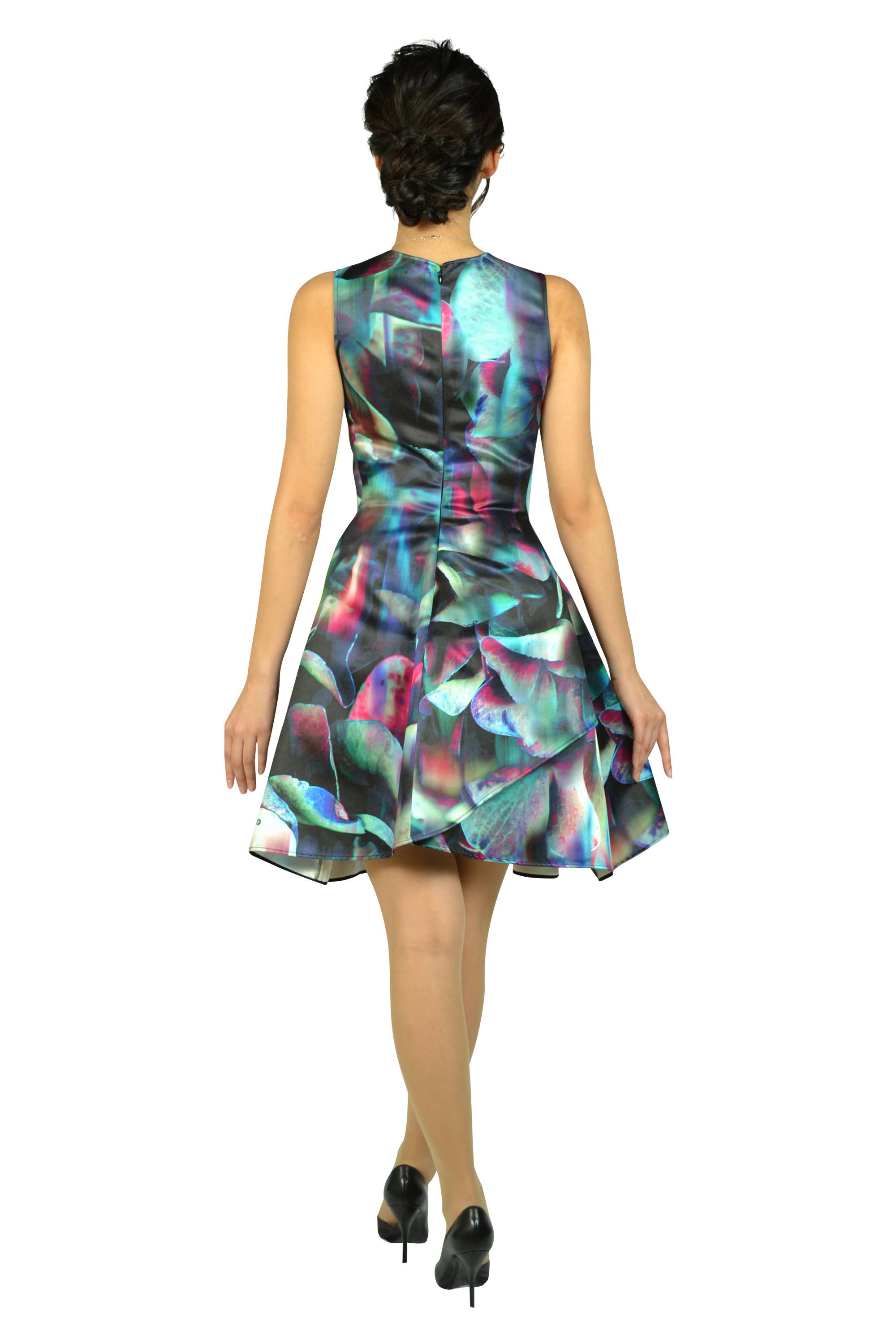 ぼかしフラワー柄マルチカラードレス