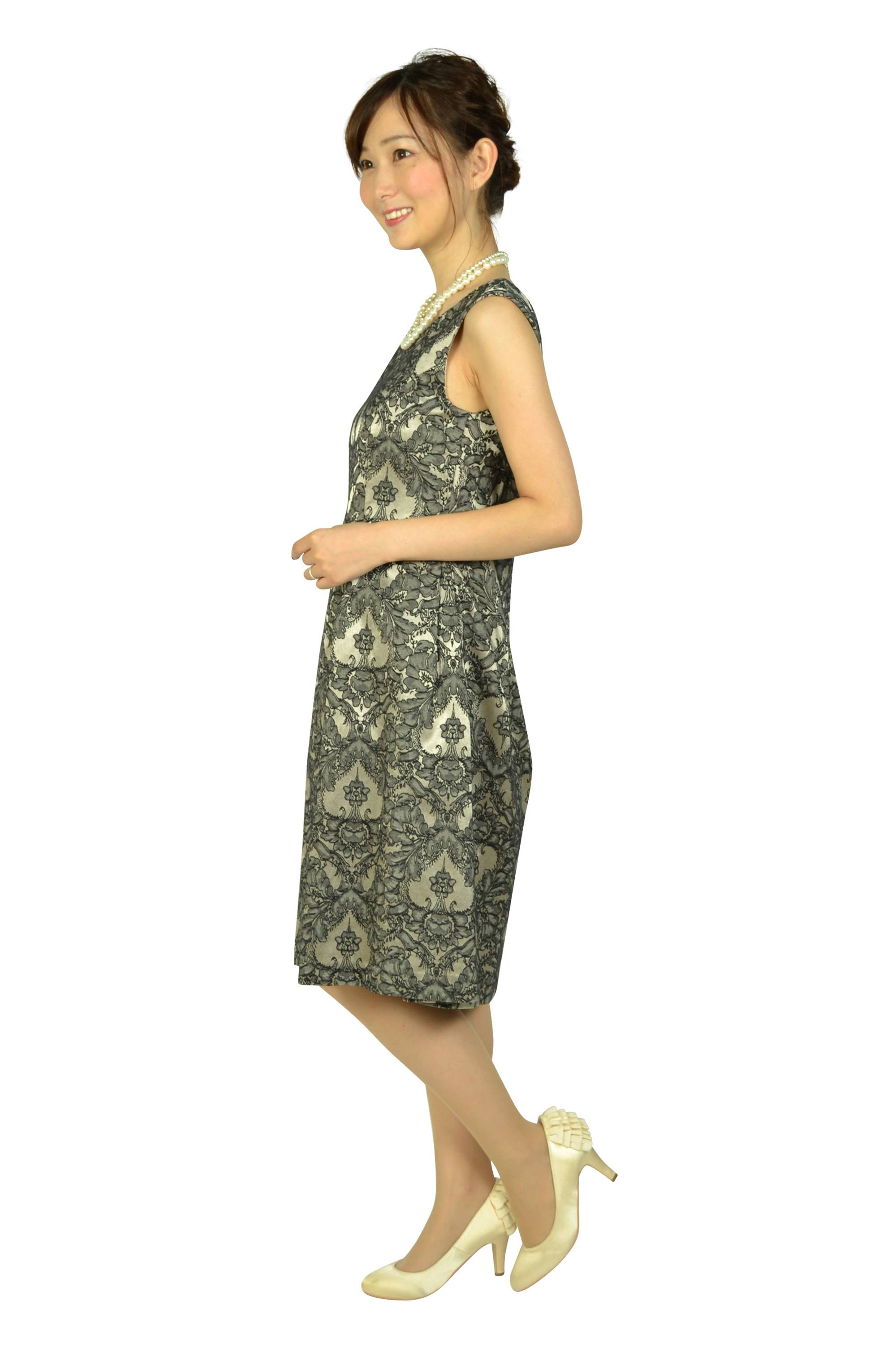 光沢ダマスク柄ベージュ×ブラックドレス