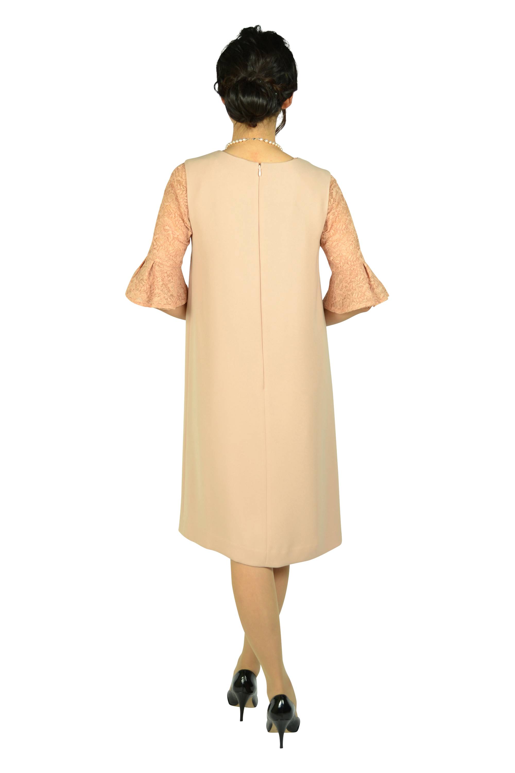 インナーレース袖付きピンクベージュドレス