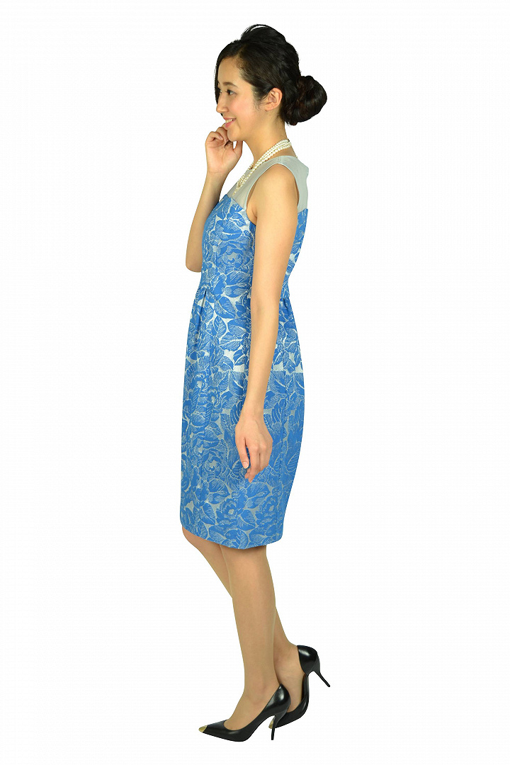 フラワー刺繍ブルードレス