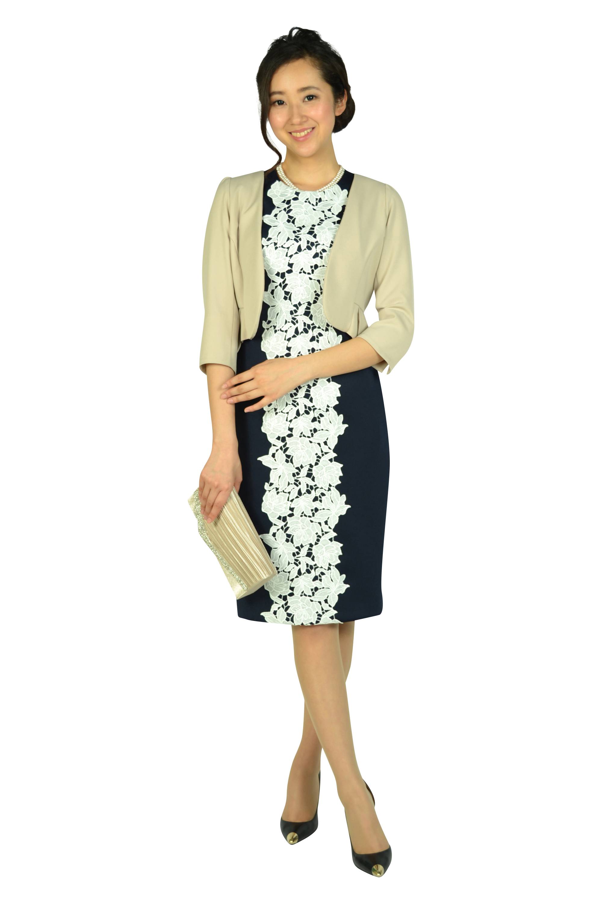 シンプル7分袖ベージュジャケット