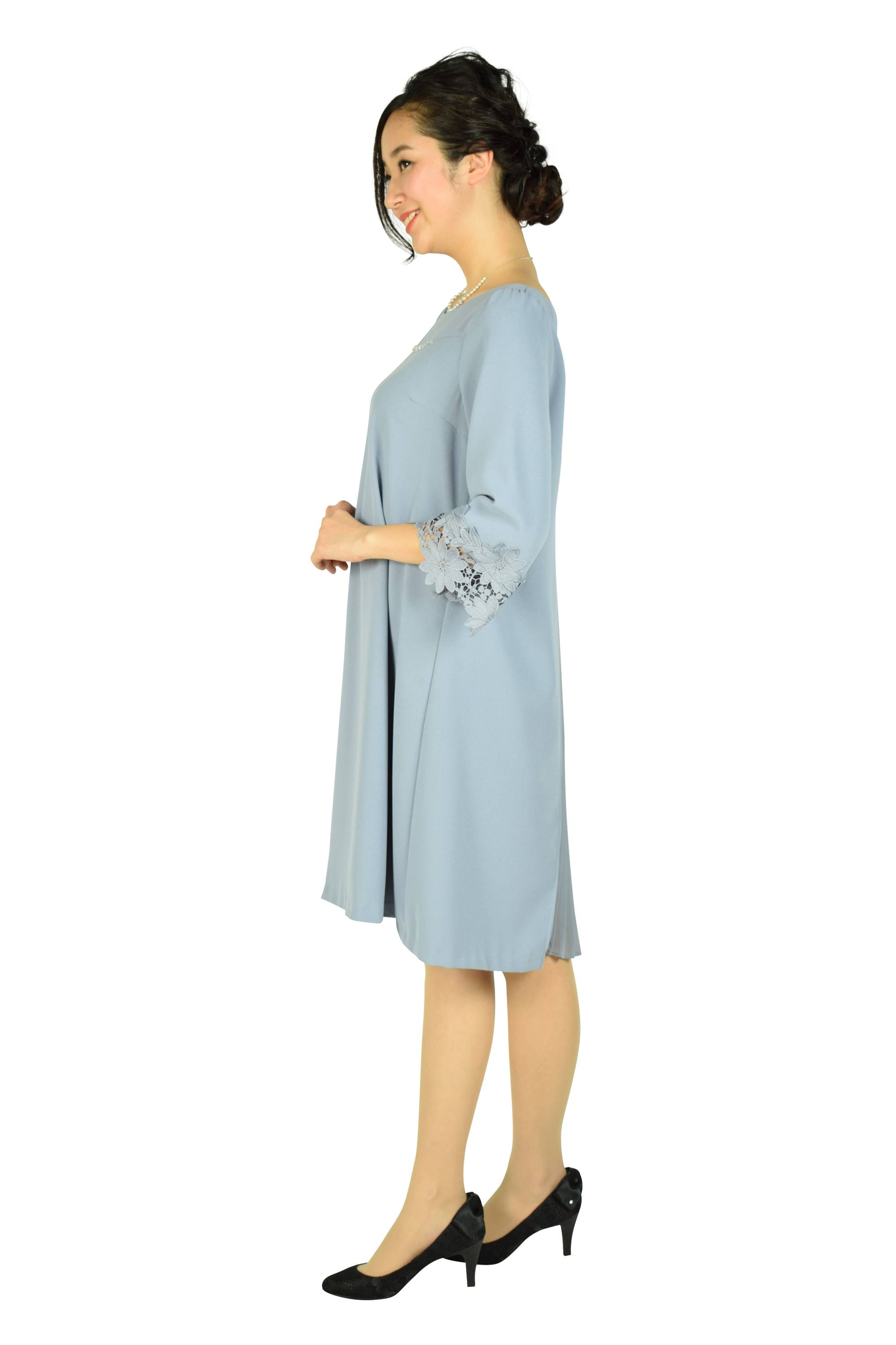 ゆったり袖口レースアッシュブルードレス