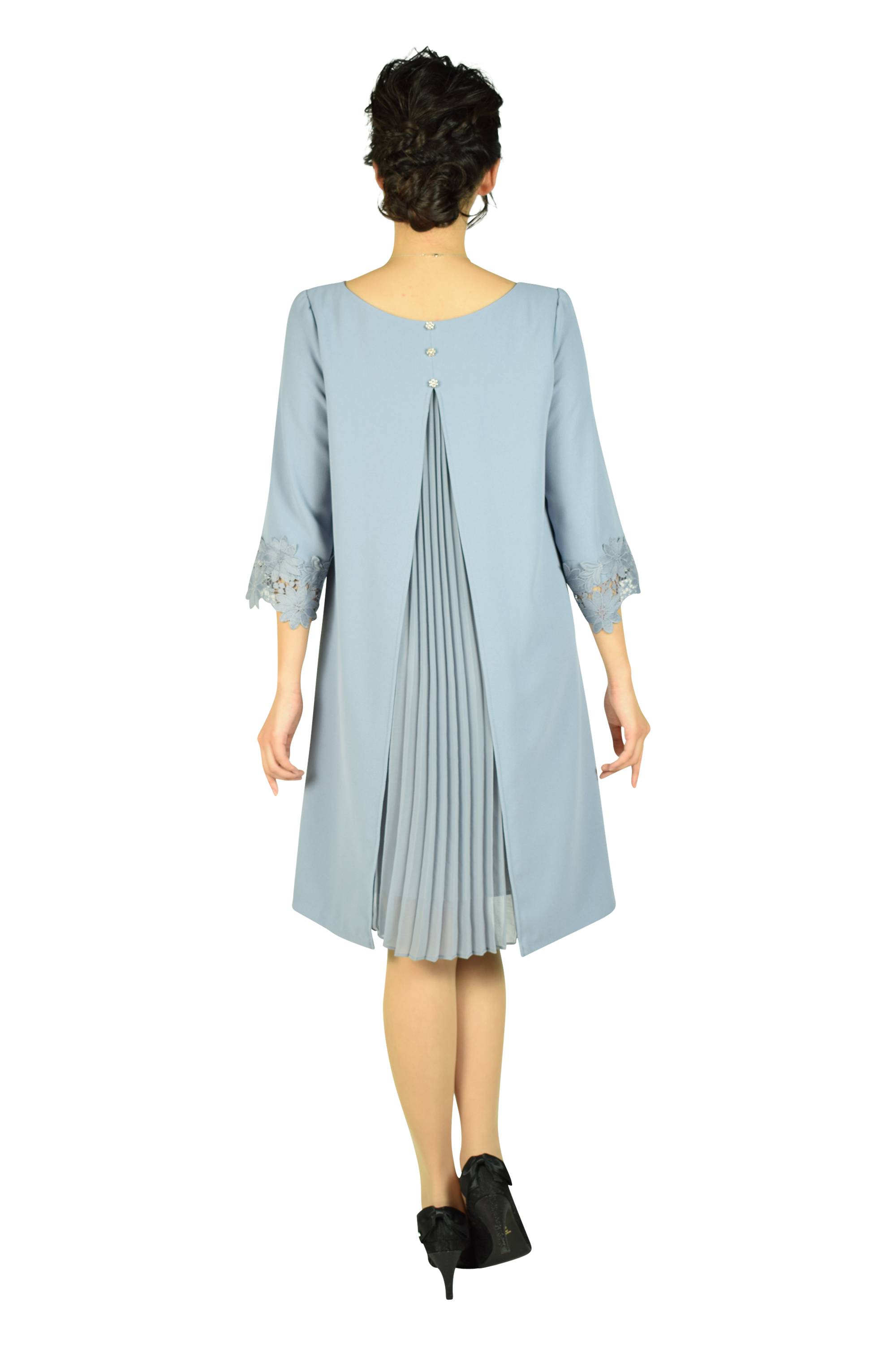 ゆったり袖口レースアッシュブルードレス