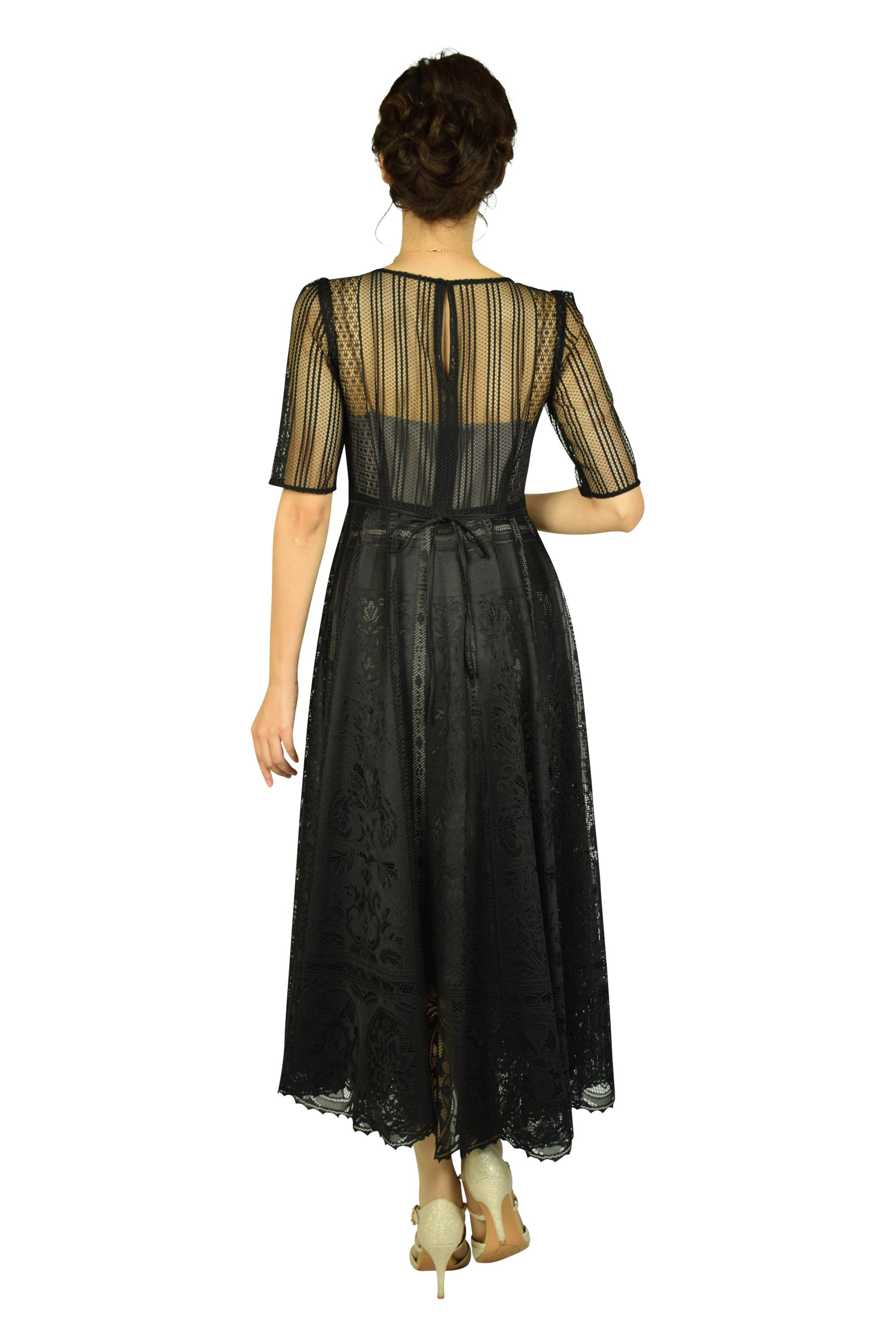 パネルレースブラックドレス