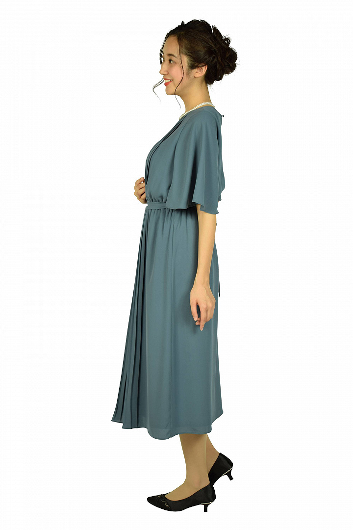 アッシュブループリーツドレス